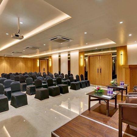 Citrus Hotel Kolhapur Extérieur photo