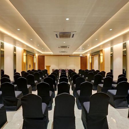 Citrus Hotel Kolhapur Extérieur photo