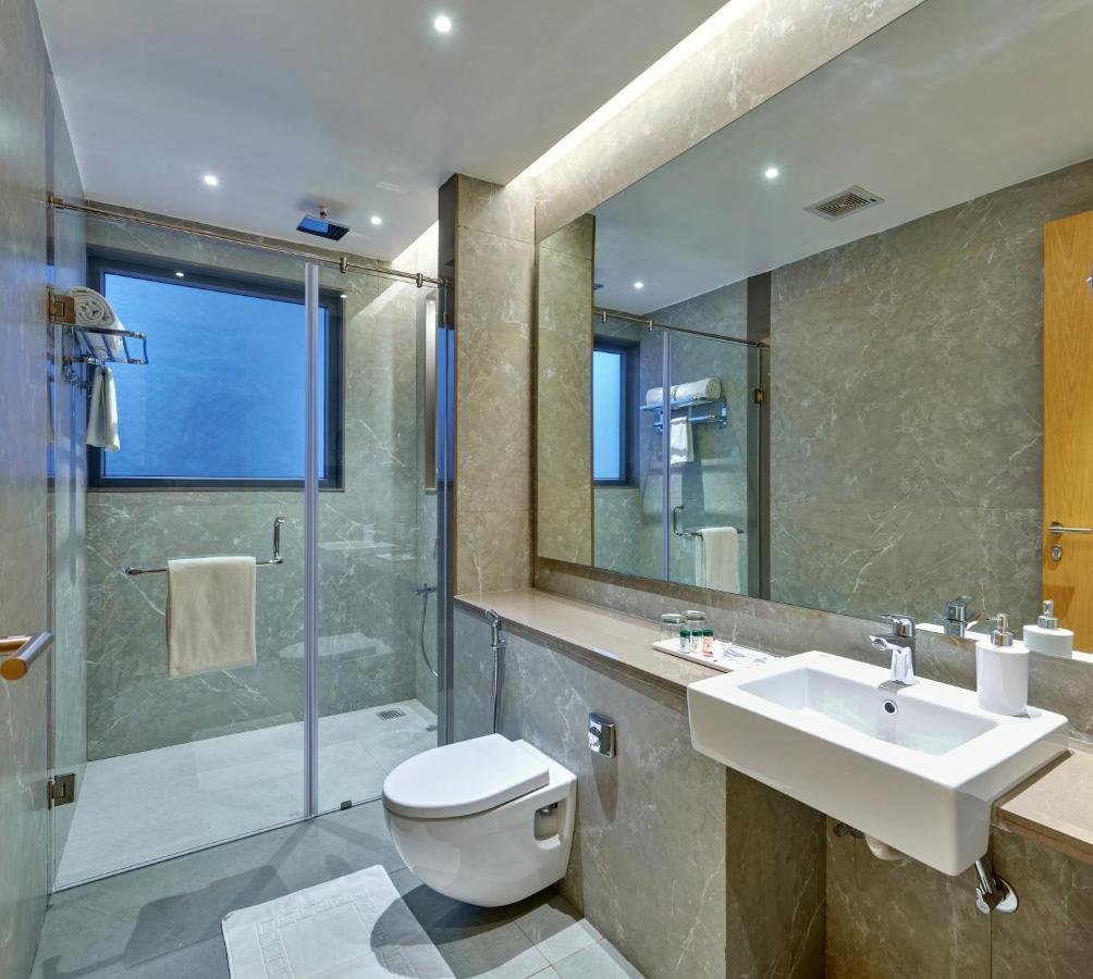 Citrus Hotel Kolhapur Extérieur photo