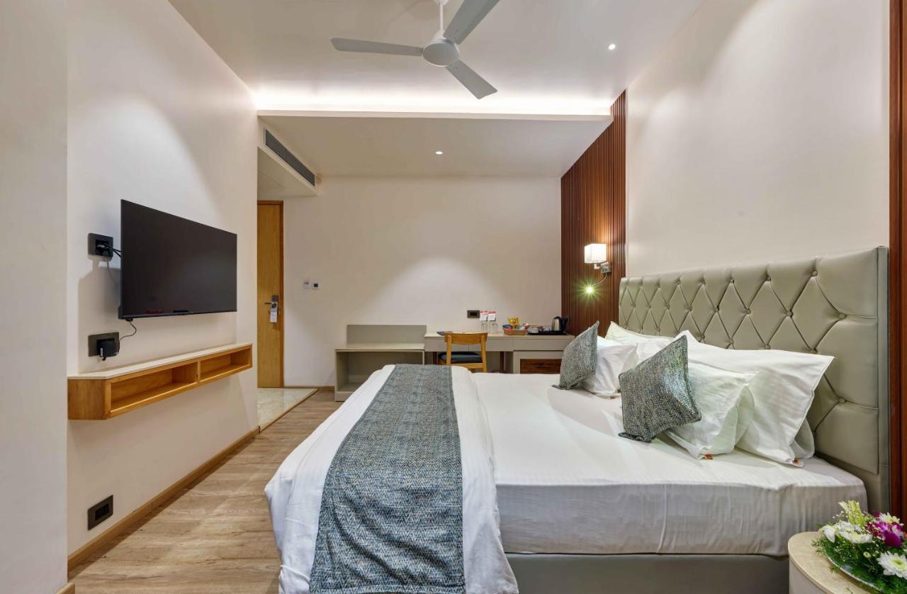 Citrus Hotel Kolhapur Extérieur photo