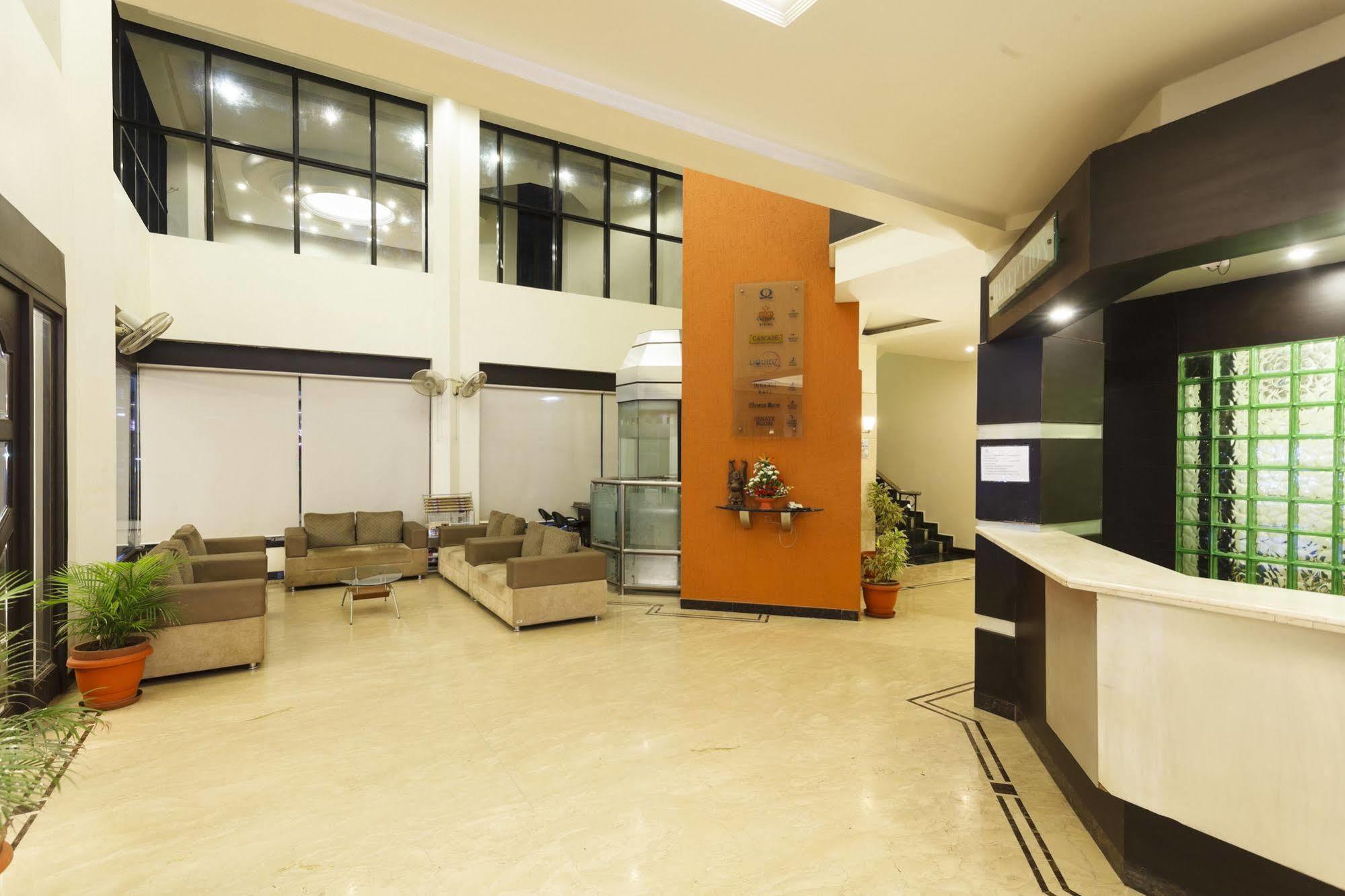 Citrus Hotel Kolhapur Extérieur photo